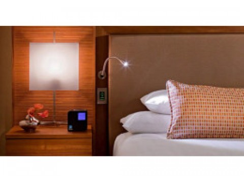 Освещение и расположение розеток в спальне нормы правила и фото